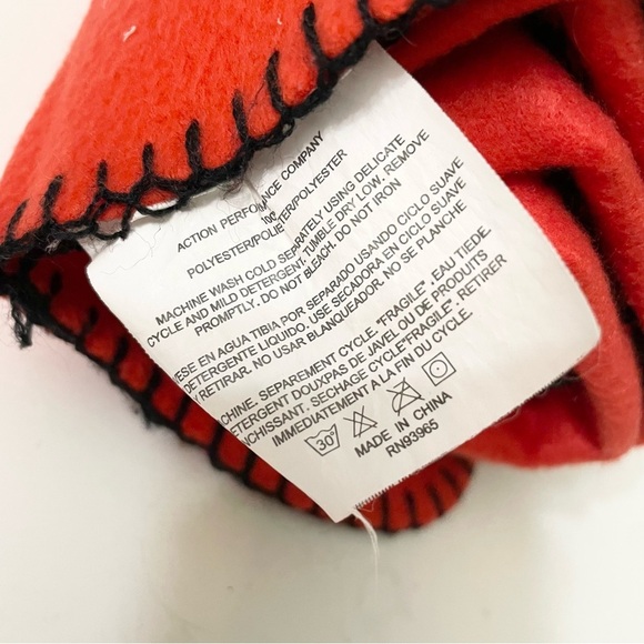 Winner’s Circle #24 Jeff Gordon Fleece Throw Blanket - Picture 6 of 7